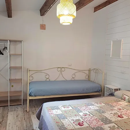 Domusantiga Wifi 3* San Giovanni Suèrgiu